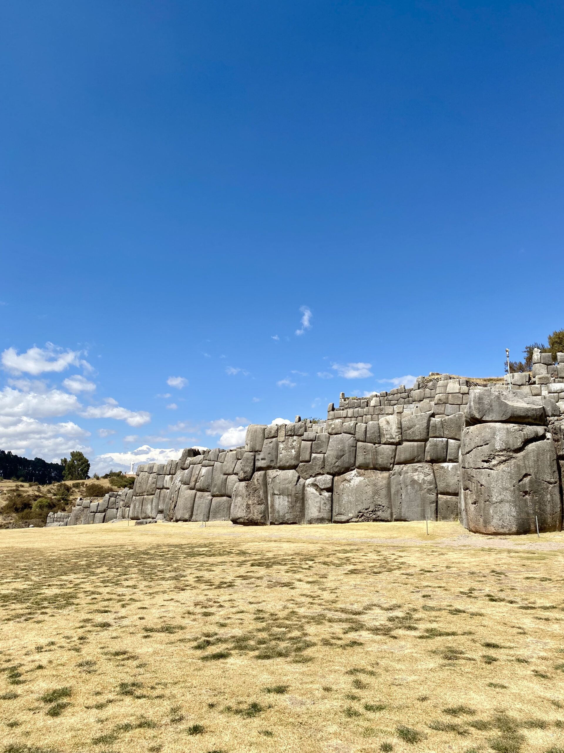 Mura ciclopiche in pietra del complesso di Sacsayhuamán